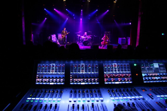 Piers Faccini in concert